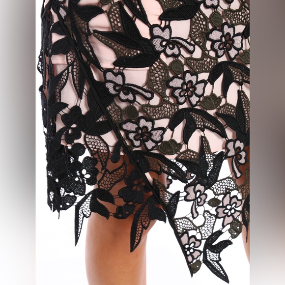 Self-Portrait Nina Mini Skirt Size 6 - Never Worn perfect condition- NWTS - Picture 6 of 14